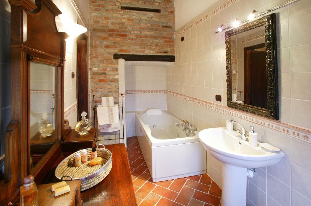 Aparthotel La Maragliana à Castel Rocchero Chambre photo