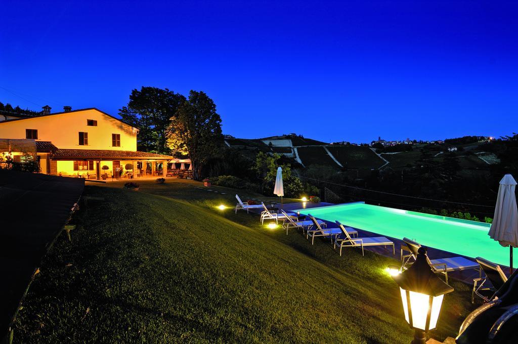 Aparthotel La Maragliana à Castel Rocchero Extérieur photo