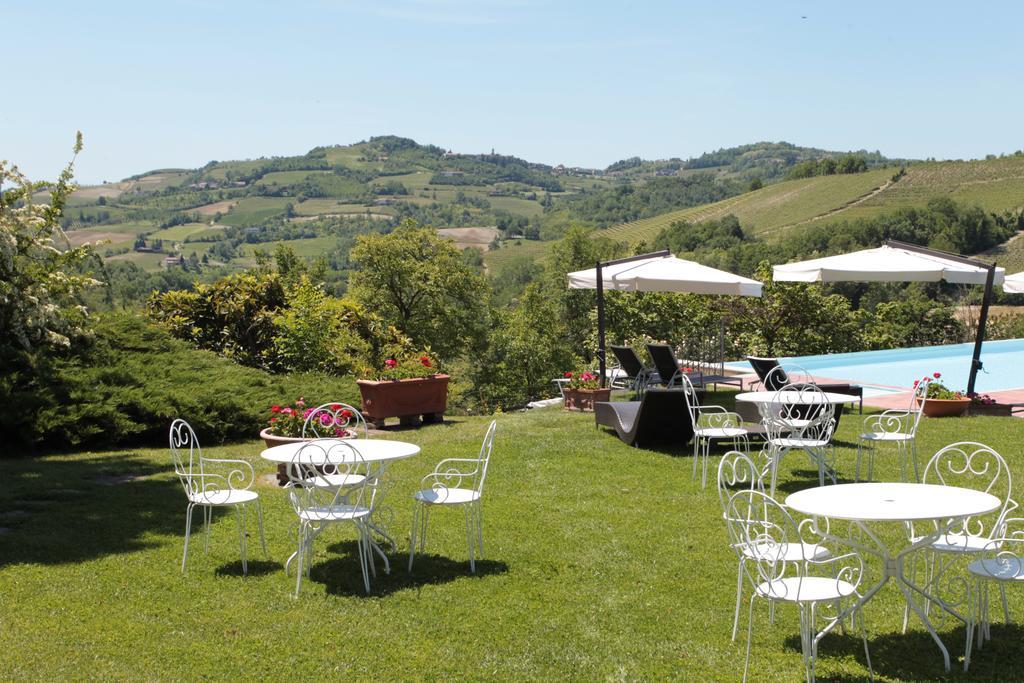 Aparthotel La Maragliana à Castel Rocchero Extérieur photo