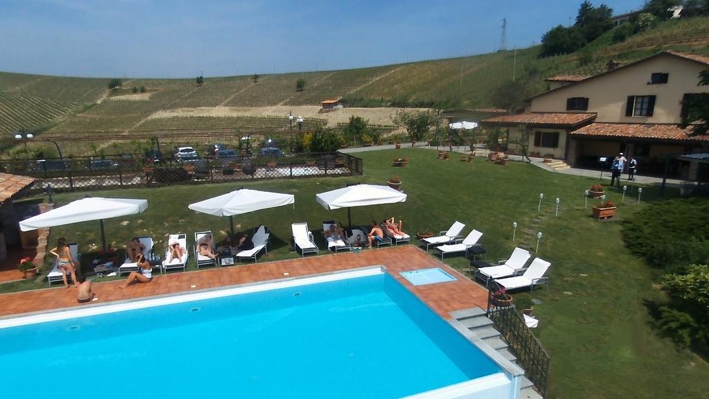 Aparthotel La Maragliana à Castel Rocchero Extérieur photo