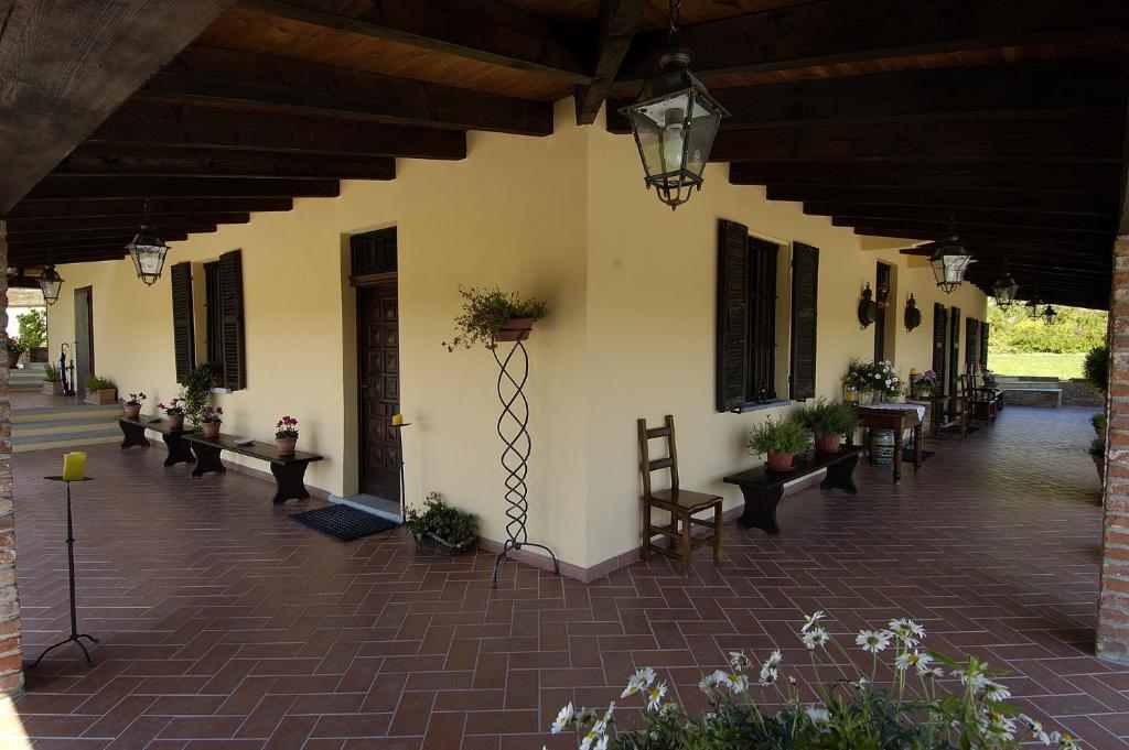 Aparthotel La Maragliana à Castel Rocchero Extérieur photo